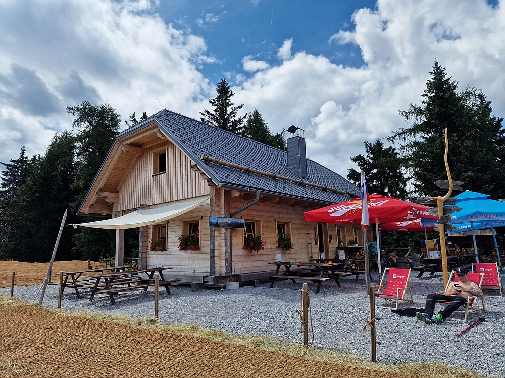 Slika je vidna v Google Chromu.