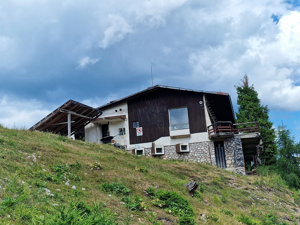 Slika je vidna v Google Chromu.