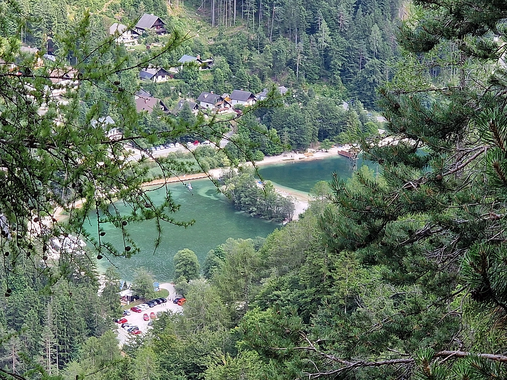 Slika je vidna v Google Chromu.