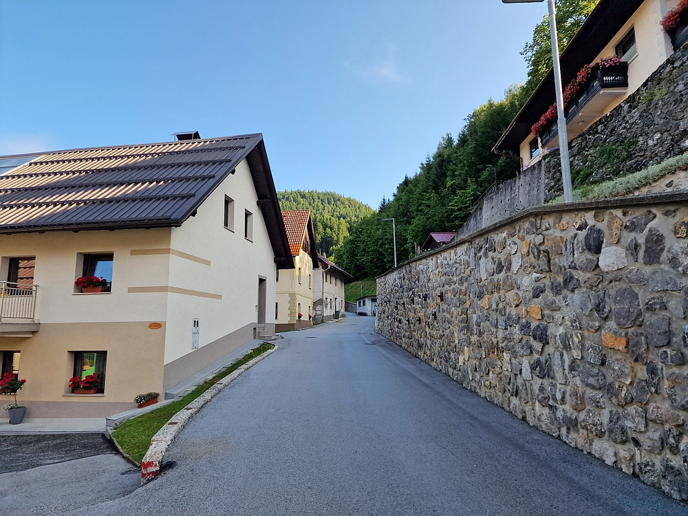 Slika je vidna v Google Chromu.