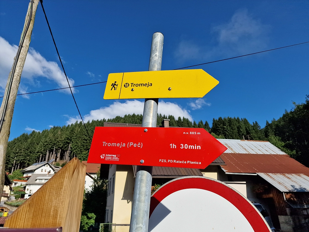 Slika je vidna v Google Chromu.