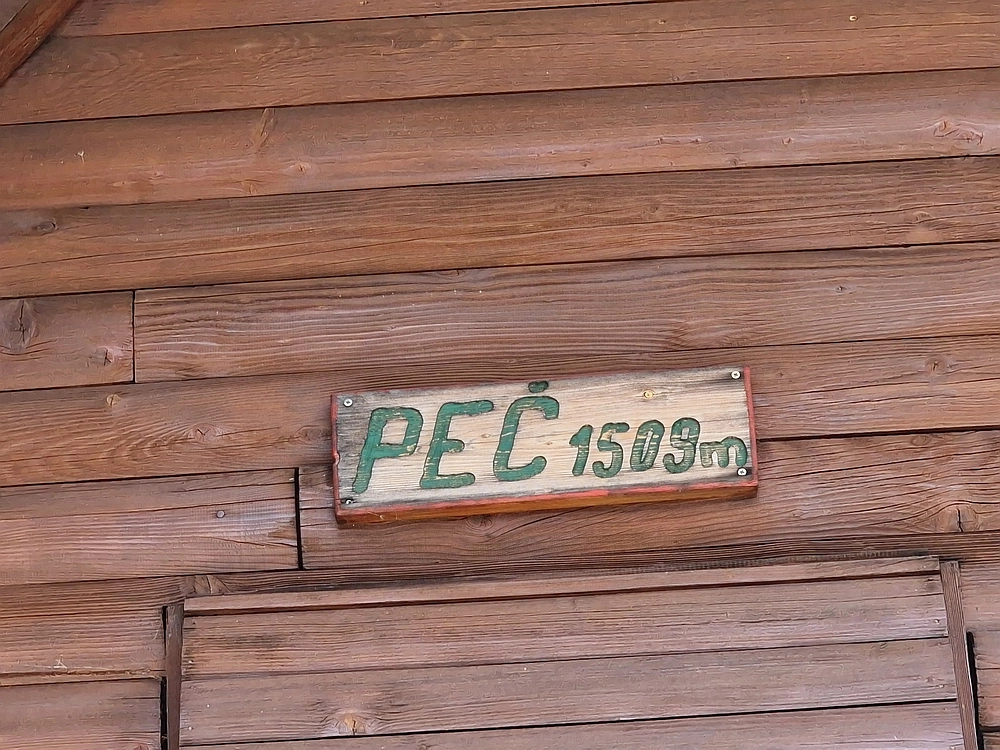 Slika je vidna v Google Chromu.