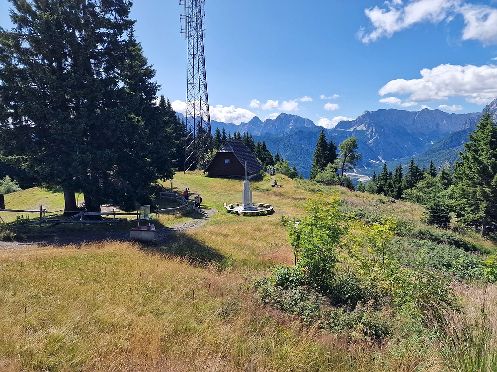 Slika je vidna v Google Chromu.