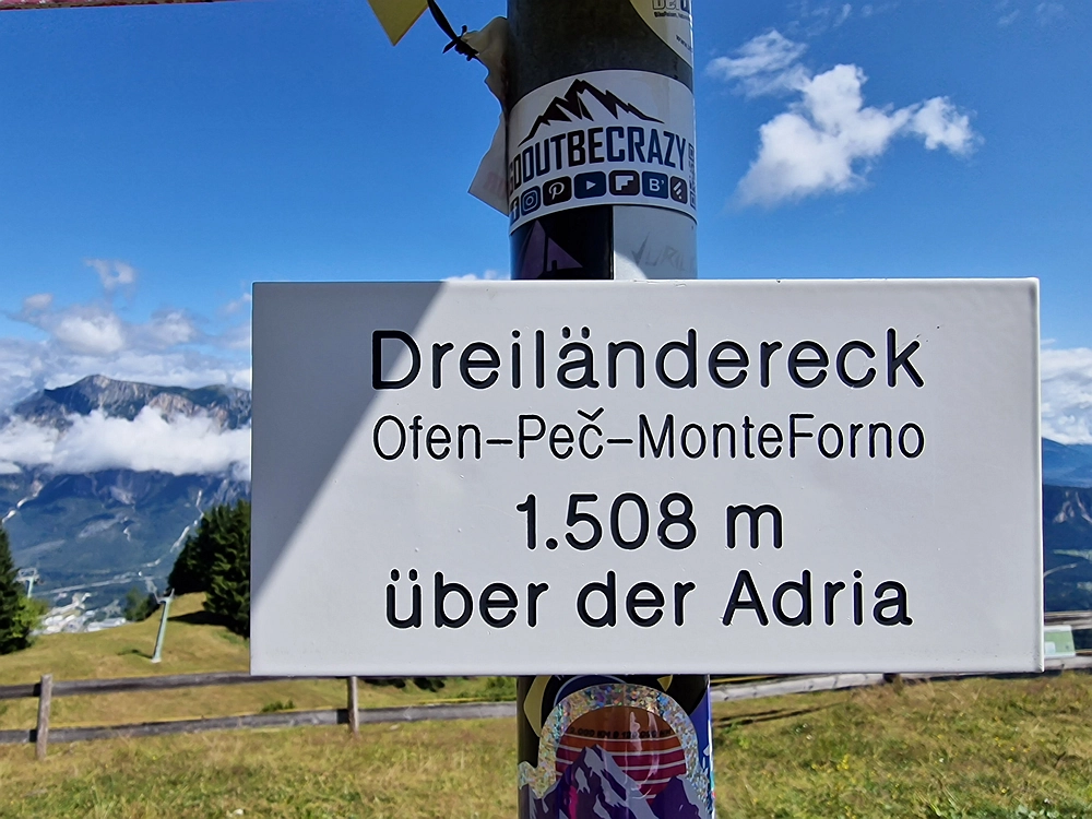 Slika je vidna v Google Chromu.