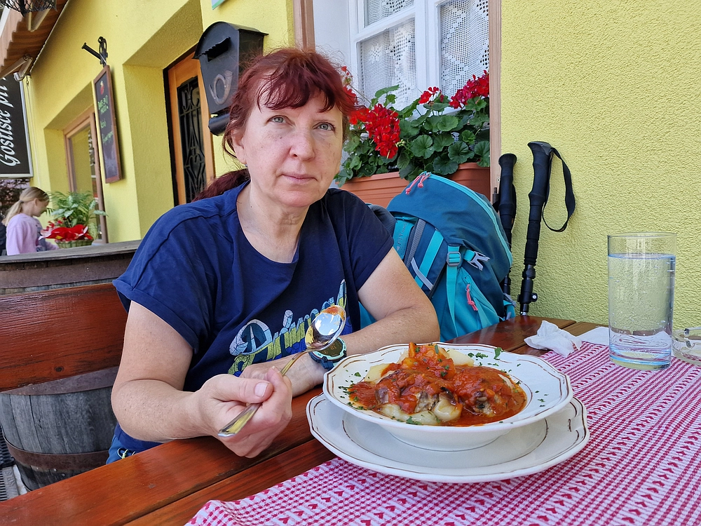 Slika je vidna v Google Chromu.