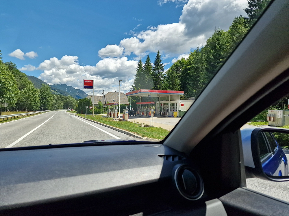 Slika je vidna v Google Chromu.