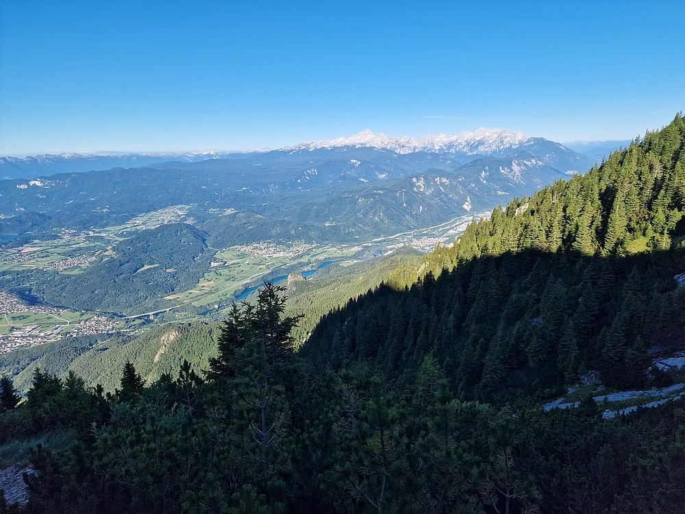 Slika je vidna v Google Chromu.