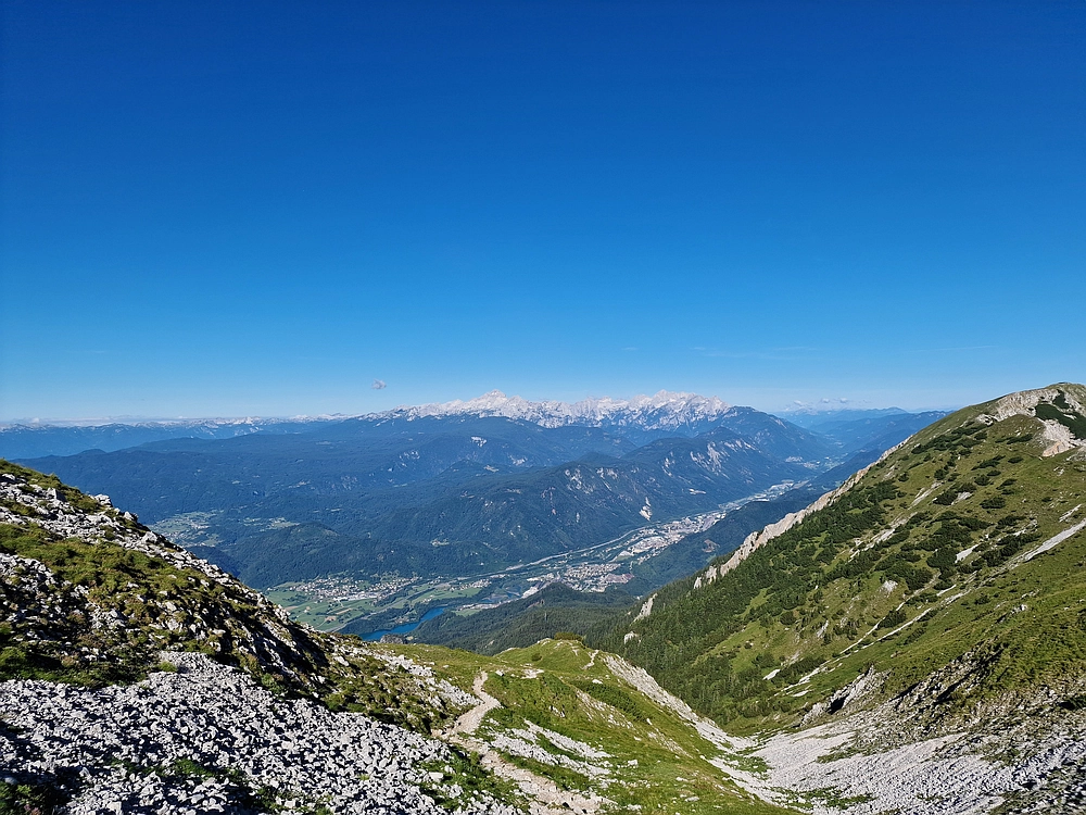 Slika je vidna v Google Chromu.