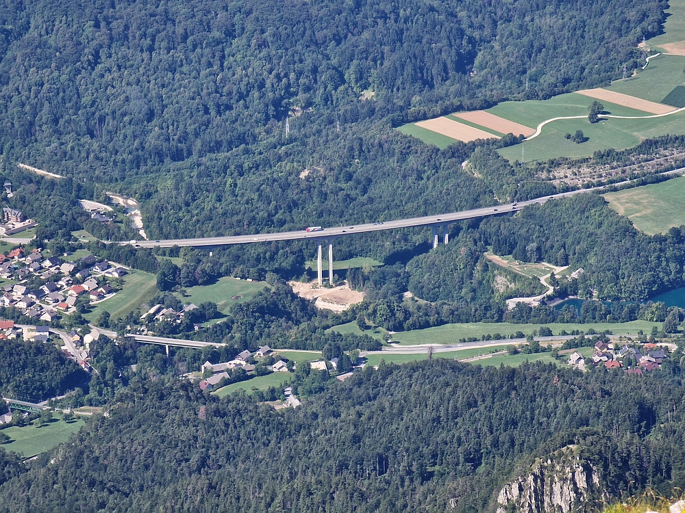 Slika je vidna v Google Chromu.