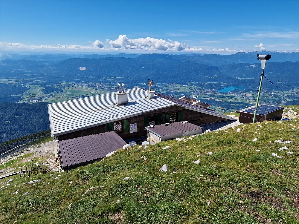 Slika je vidna v Google Chromu.