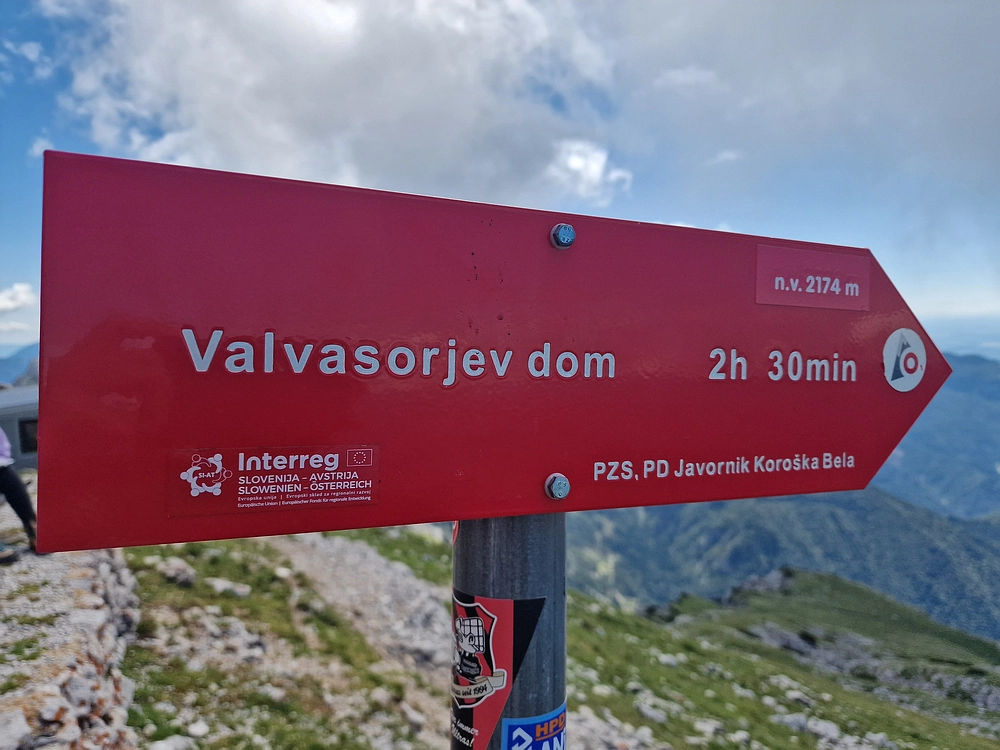 Slika je vidna v Google Chromu.