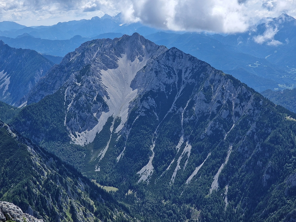 Slika je vidna v Google Chromu.