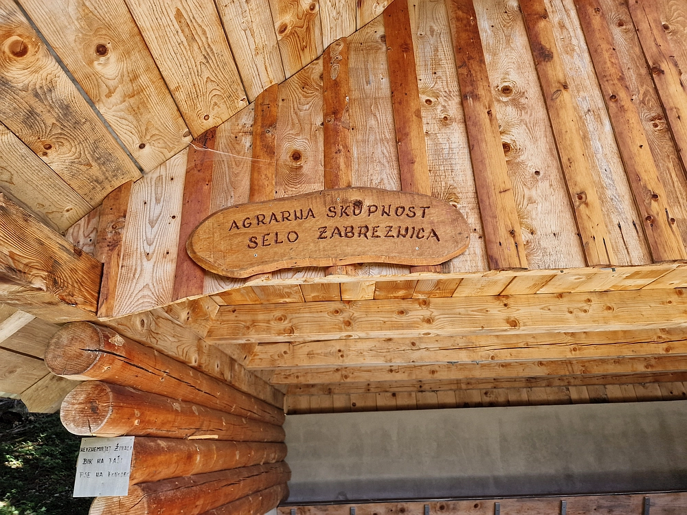 Slika je vidna v Google Chromu.