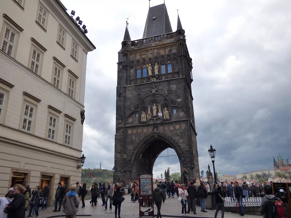 Slika je vidna v Google Chromu.