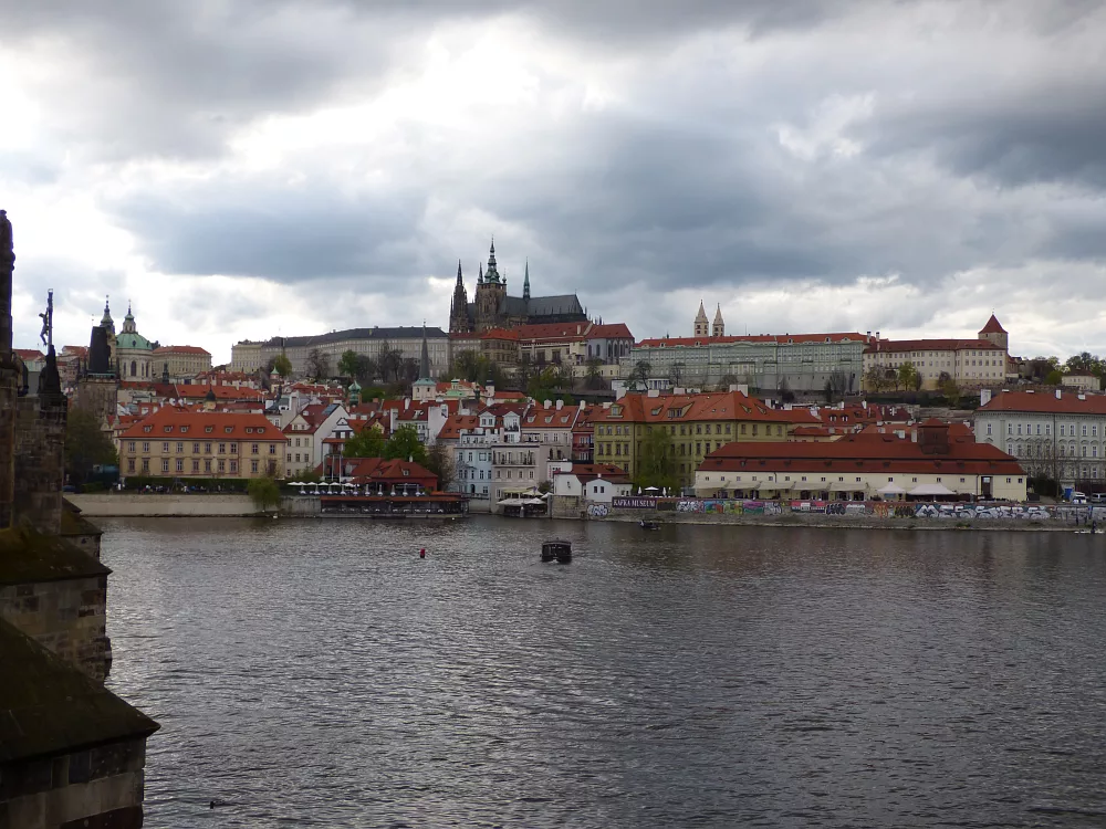 Slika je vidna v Google Chromu.