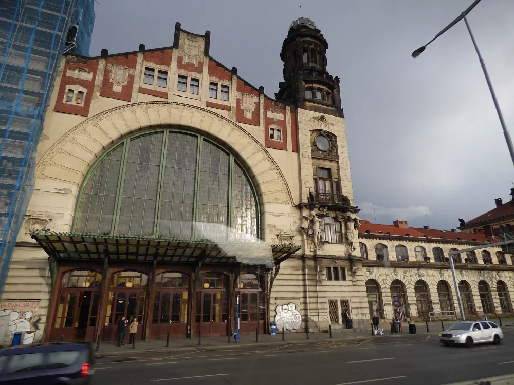 Slika je vidna v Google Chromu.