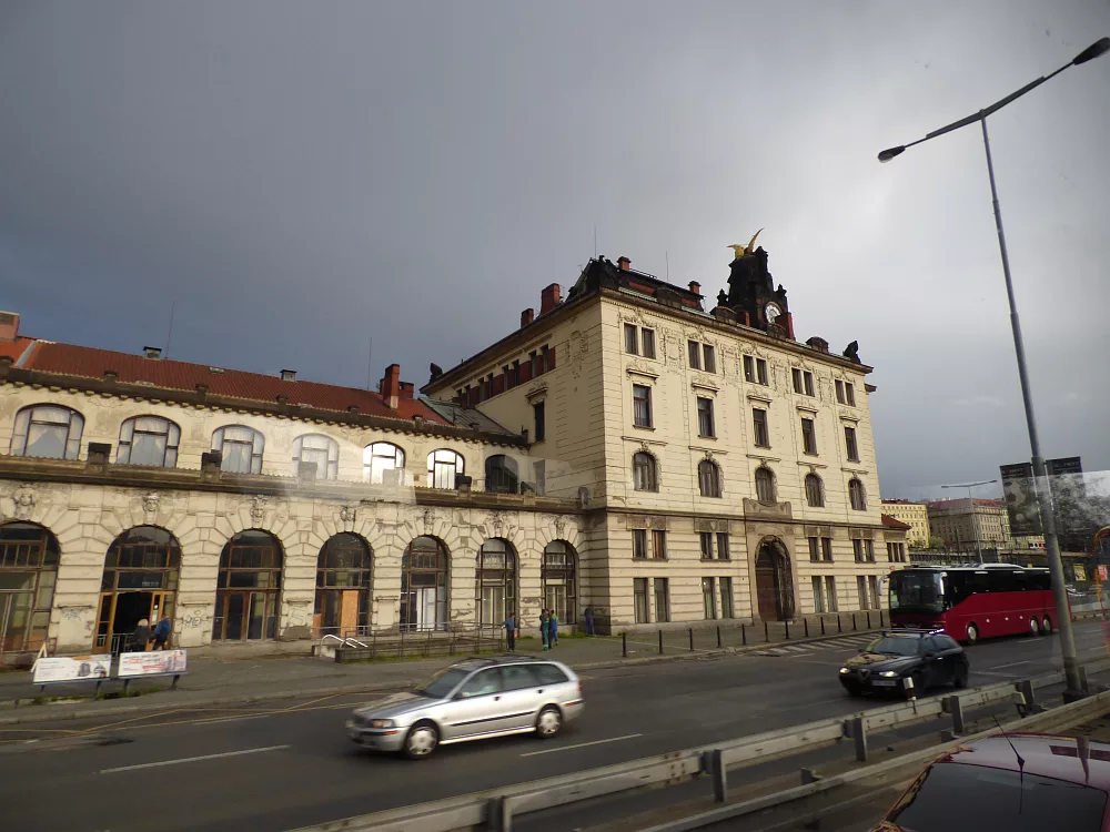 Slika je vidna v Google Chromu.