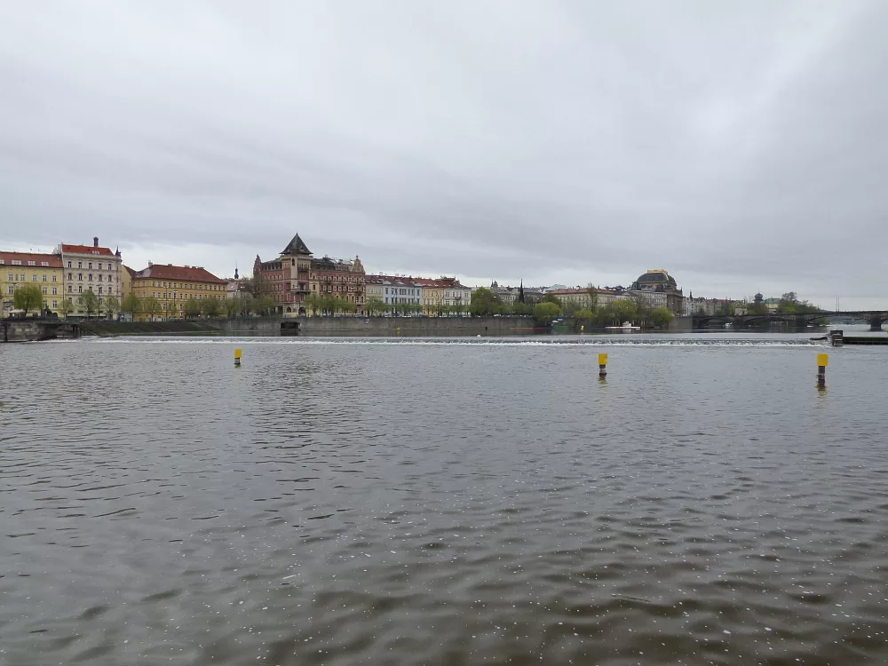 Slika je vidna v Google Chromu.