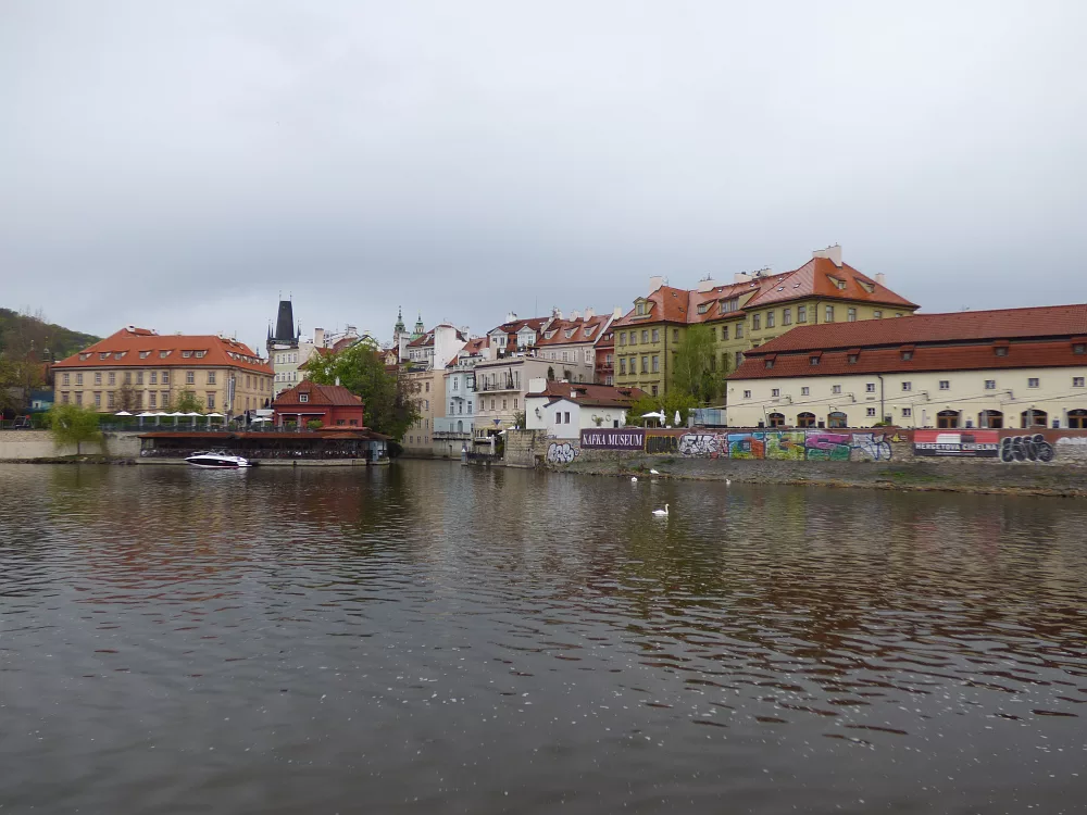 Slika je vidna v Google Chromu.