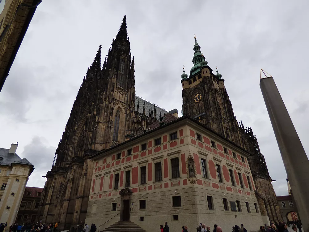 Slika je vidna v Google Chromu.