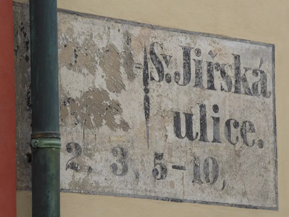 Slika je vidna v Google Chromu.