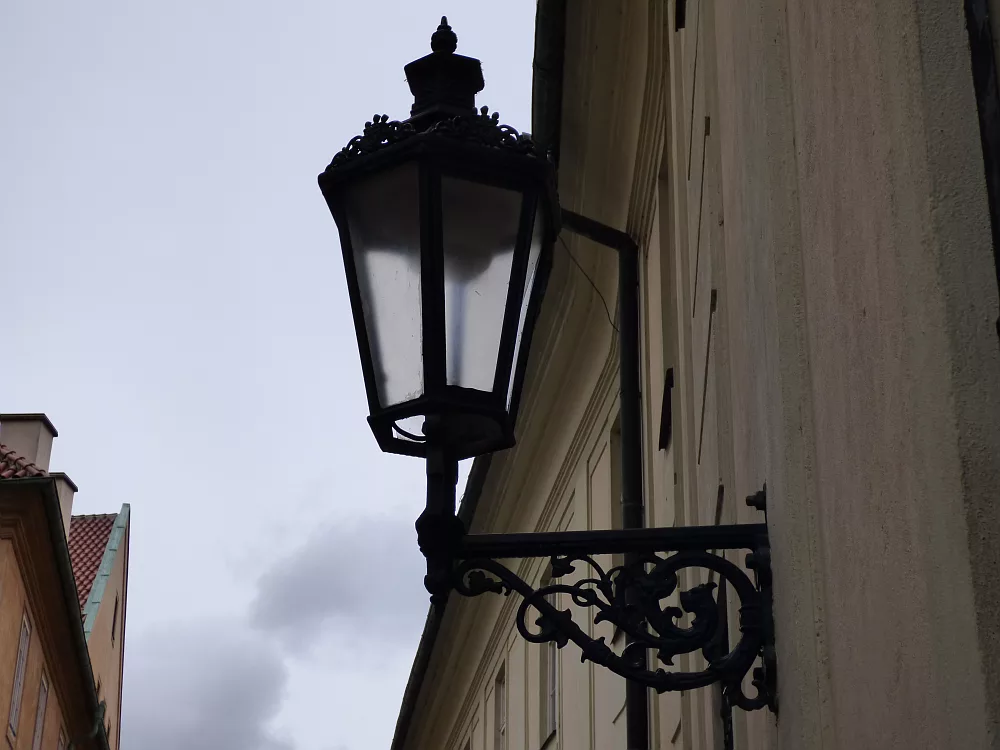 Slika je vidna v Google Chromu.