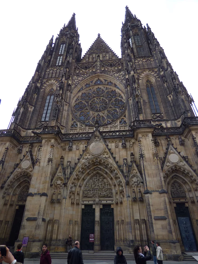 Slika je vidna v Google Chromu.