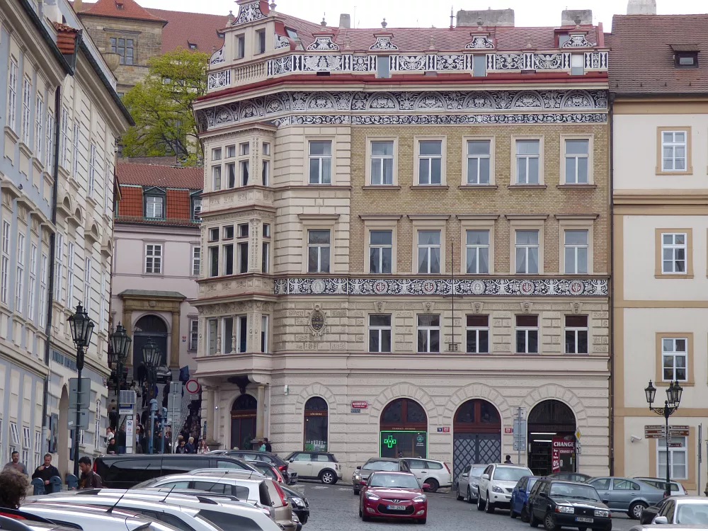 Slika je vidna v Google Chromu.