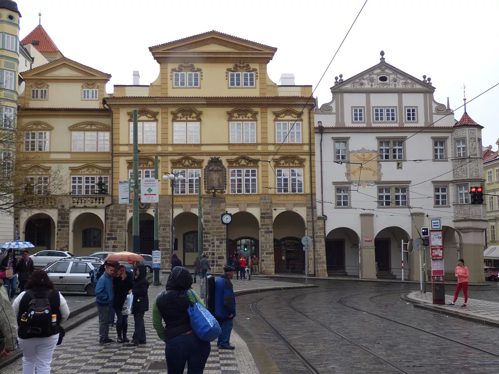 Slika je vidna v Google Chromu.