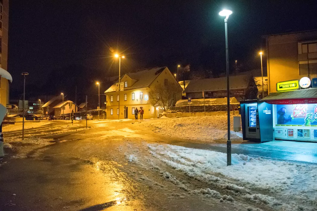 Slika je vidna v Google Chromu.